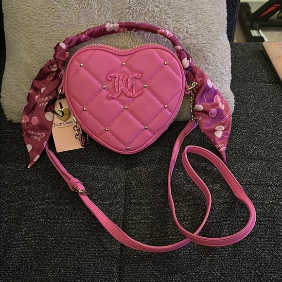 Juicy Couture Pink/Raspberry Multi Holding the Line Heart-Shaped Quilted Bag - Picture 2 of 13